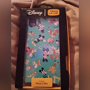 Disney x OtterBox Teal Mickey & Friends iPhone Case. NIB